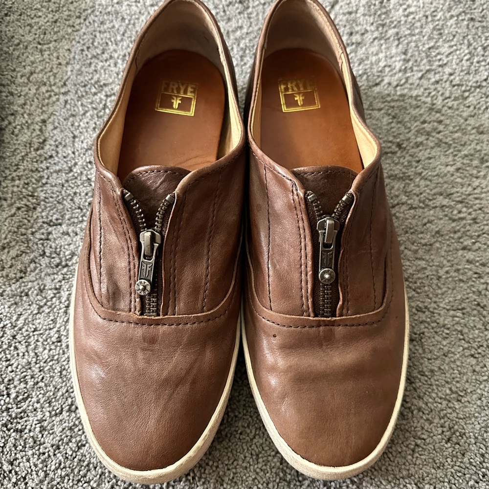 Frye Dylan Zip Moto Vintage Leather Sneakers - Size 8.5